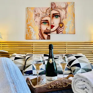 https://villa-primavera.sicilyhotelsitaly.net